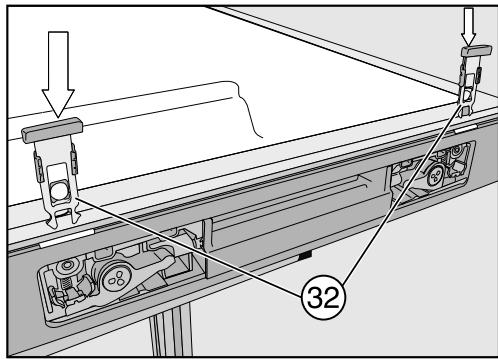 MIELE HFN 29683 DNR - Mise en place du système d'ouverture de porte - 6