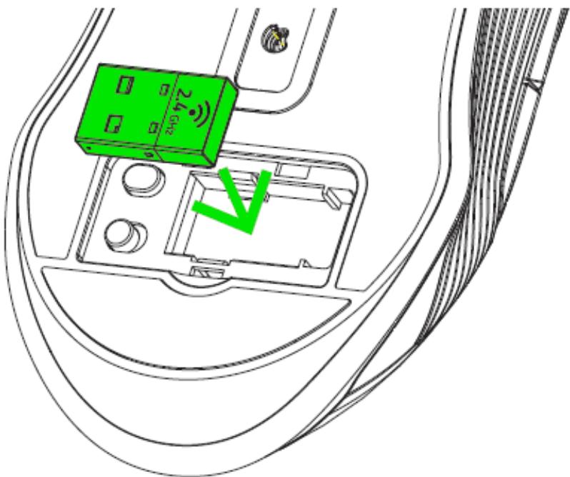 RAZER LANCEHEAD - USING THE USB DONGLE COMPARTMENT - 2