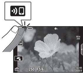 OLYMPUS E-M10 MKIV NU ARGENT - Transférer les images sur un smartphone - 1