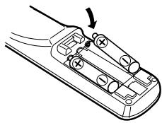 DENON DVD3910 - Insertion des piles - 2