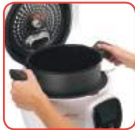MOULINEX COOKEO - POSITIONNEMENT DE LA CUVE DANS L'APPAREIL : essuyez le fond de la cuve de cuisson. Assurez-vous qu'il n'y a peu residuque de nourriture ou de liquide sous le bol ni sur le - 1