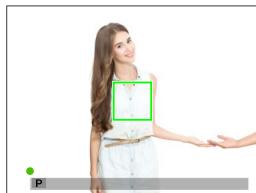 FUJIFILM XF10 - Verrouillage de la mise au point/de l'exposition - 2