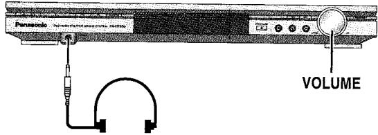 PANASONIC SC-HT850 - Réduisez le volume et branche le casque (non inclus). - 1