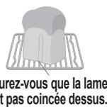 PANASONIC SD-R2530KXE - Retirez le pain immédiatement en utilisant des gants de cuisine secs et placez-le sur une grille. (6) - 2