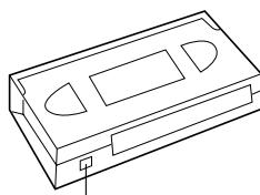 JVC DR-MV1SEF - Prévention d'effacement accidentel - 1