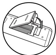 TOSHIBA DR265 - Installation des piles dans la télécommande - 5