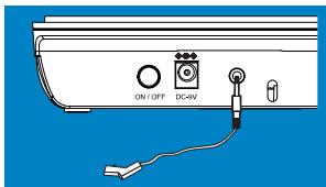 PHILIPS SLV3110 - Installer le cordon d'extension de la télécommande - 2