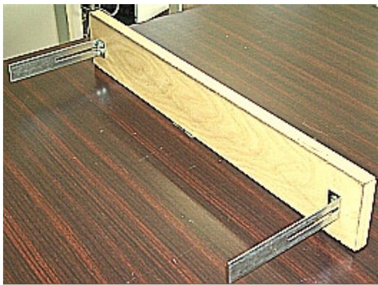 ARISTON LV67RANBDANTHRACO - Fixation au dessus (uniquement pour dessus en bois) - 5