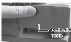 SAMSUNG RBSZJ501MWW - Démontage de la porte du réfrigerateur - 5