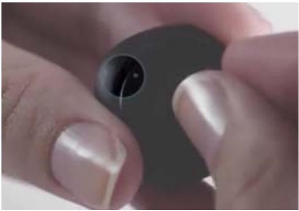 JAWBONE UPMOVE - Insertion et Remplacement de la batterie - 3