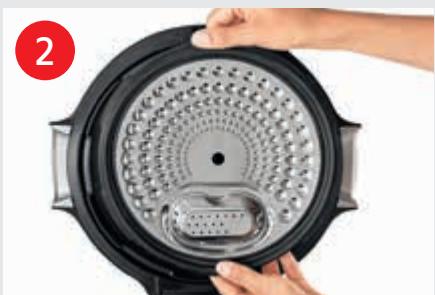 MOULINEX CE912A - Cleaning your Cookeo Touch - 2