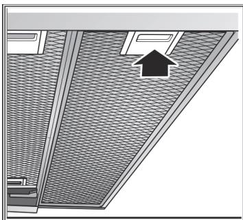 GAGGENAU AF210161 - Retirer le filtre métallique à graisse - 1