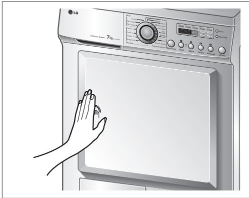 LG-GOLDSTAR TD-C70040E - Placez le linge dans le tambour après l'avoir trié. - 2