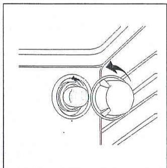 ARISTON FD 97 C.1/E WH - Remplacement de la lampe à l'intérieur de l'enceinte du four - 1