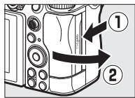 NIKON Z5+24-50MM+FTZ - Insertion des cartes mémoire - 2