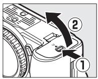 NIKON Z5+24-50MM+FTZ - Insertion de l'accumulateur - 1