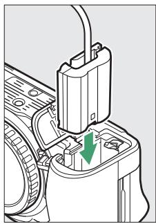 NIKON Z5+24-50MM+FTZ - Insérez le connecteur d'alimentation EP-5B. - 1