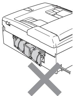 BROTHER MFC 680CN - Remettez le couvercle d'élimination du bourrage. - 2