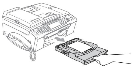 BROTHER MFC 680CN - Pour enlever les imprimés de petit format de l'ordinateil - 1