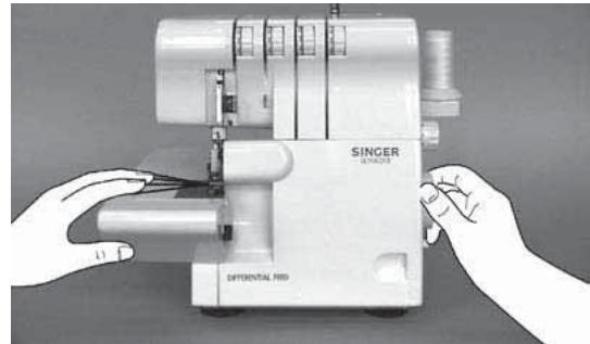 SINGER 14 SH 644 - DEGAGEMENT DE LA CHAINETTE ET TEST DE COUTURE - 1