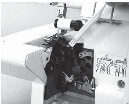 SINGER 14 SH 644 - Nettoyage de la machine - 2