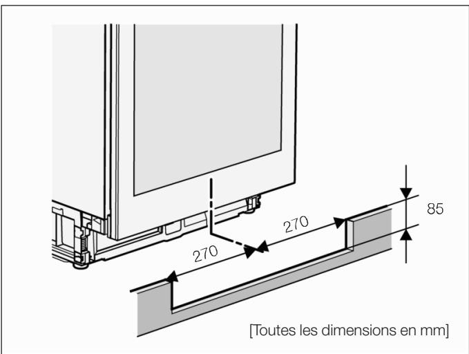 GAGGENAU RW404261 - Mise en place de la grille d'áération dans le bandeau du socle - 1