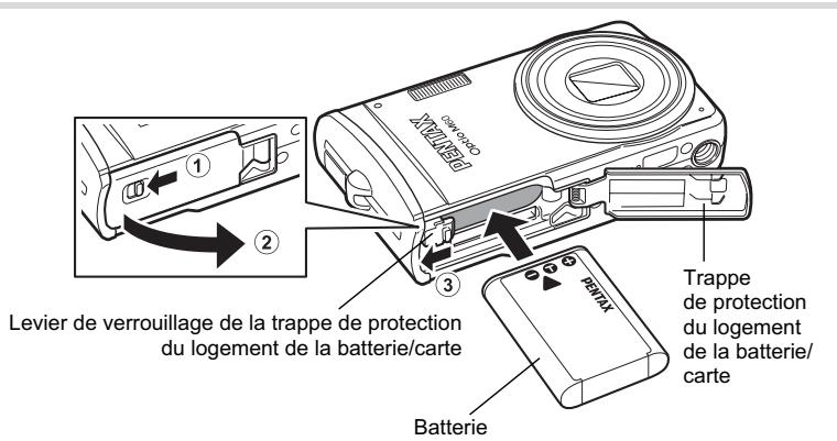 PENTAX M60 - Installation de la batterie - 1