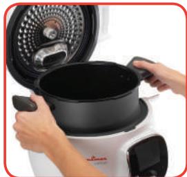 MOULINEX YY4393FBROUGE - POSITIONNEMENT DE LA CUVE DANS L'APPAREIL : essuyez - 1