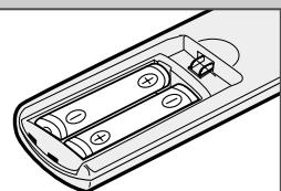 SAMSUNG SV-452 F - Insérez les piles dans la télécommande - 2