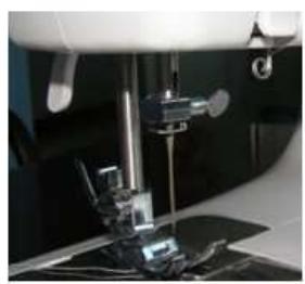 DOMOCLIP DOM343 - INSTALLATION ET CHANGEMENT DES AIGUILLES - 1