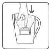 BRITA NEW4303369 - Insertion de la cartouche MAXTRA - 1
