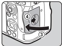 PENTAX K-3 MARK III NU NOIR - Insertion d'une carte mémoire - 4