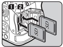 PENTAX K-3 MARK III NU NOIR - Insertion d'une carte mémoire - 2