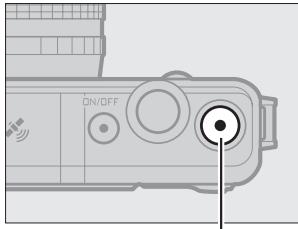 NIKON 1 AW1 BK 11-27.5 - -Réalissez des videos à l'aide de la commande d'enregistrement video. - 1