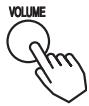 HITACHI PJ-TX10 - Appuyer sur le touche VOLUME. - 1