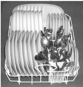 ARISTON LS 244 BLANC - Le réglage du panier supérieur? - 7