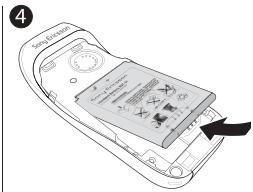 SONY ERICSSON J300i - Pour-retirer le couvercle et insérer la carte SIM - 4