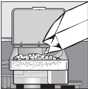 MIELE CVA 620-2 - Remplissage du réservoir de café en grains - 2