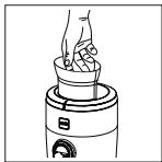 NOVIS ViTA JUICER S1 BLACK - Lors de l'utilisation d'appareils électriques, les mesures essentielles de sécurité suivantes doivent toujours être respectées: - 4