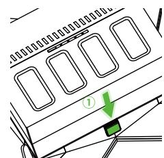 XIRO XPLORER Vision - Installer la batterie Smart Flight dans l'avion - 3