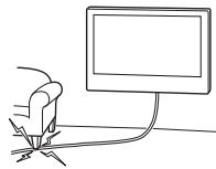SONY SU-WL850 - Vältrige vahelduvvoolu toitekaabli voi ühenduskaabli muljumist. - 1