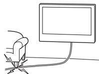 SONY SU-WL850 - Veillez à ce que le cordon d'alimentation CA ou le cable de raccordement ne soit pas coincide ni écrasé. - 1