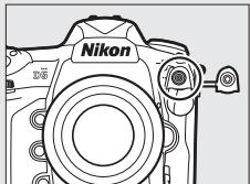 NIKON D5 - Prise synchro - 1