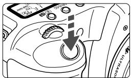 CANON EOS 208 - Verrouillage du miroir\* - 1