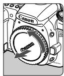 CANON EOS 208 - Montage de I'objectif - 2