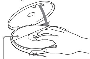 SONY D-NF400/NF401 - Inserte un CD. - 2