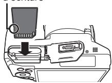 OLYMPUS SP-100E - Insertion et retrait de la batterie et de la carte - 3