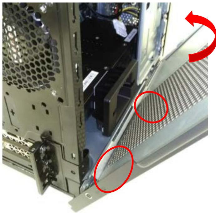 PREDATOR ORION3000PO3600 - Installer le capot du côté gauche du système - 2