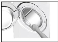 BEKO HTE7614YBST - Nettoyage du hublot et du tambour - 1