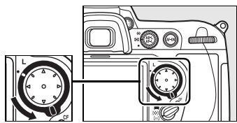 NIKON D300+18/200+MBD10 - Positionnez le loquet de verrouillage du selecteur de mise au point sur - 1